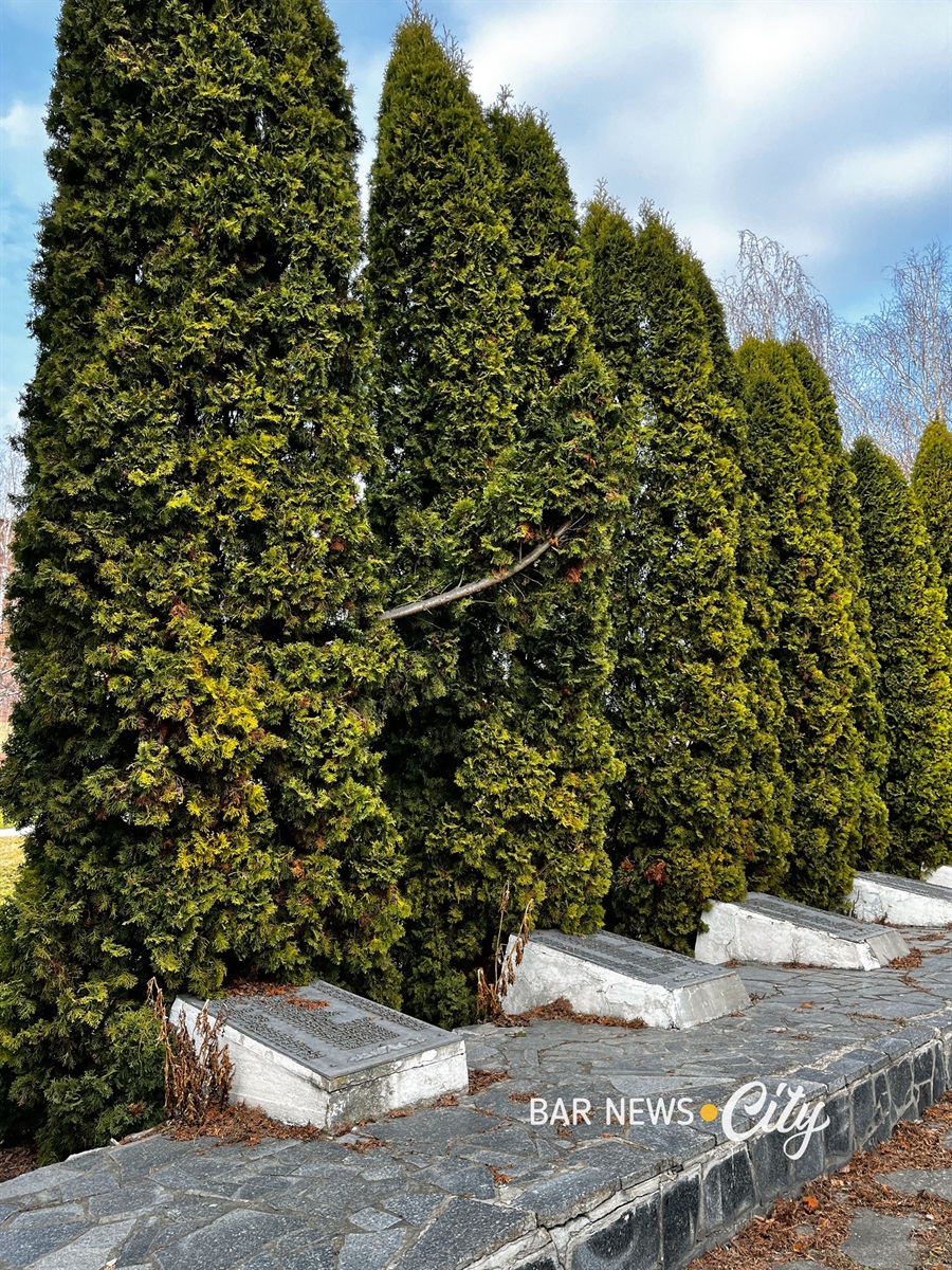 Місто Бар у березні 2026 року: як прокидається весна. Фото