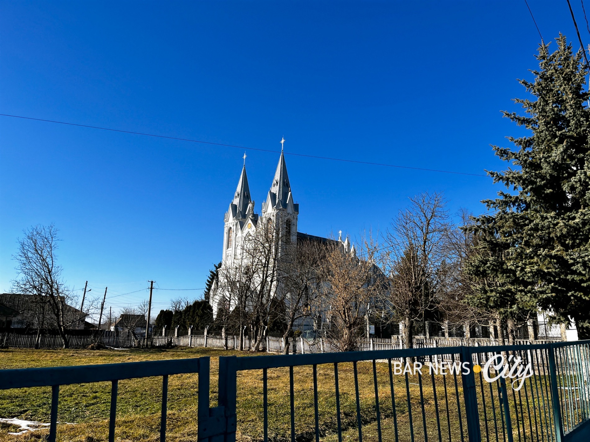 Місто Бар у березні 2026 року: як прокидається весна. Фото