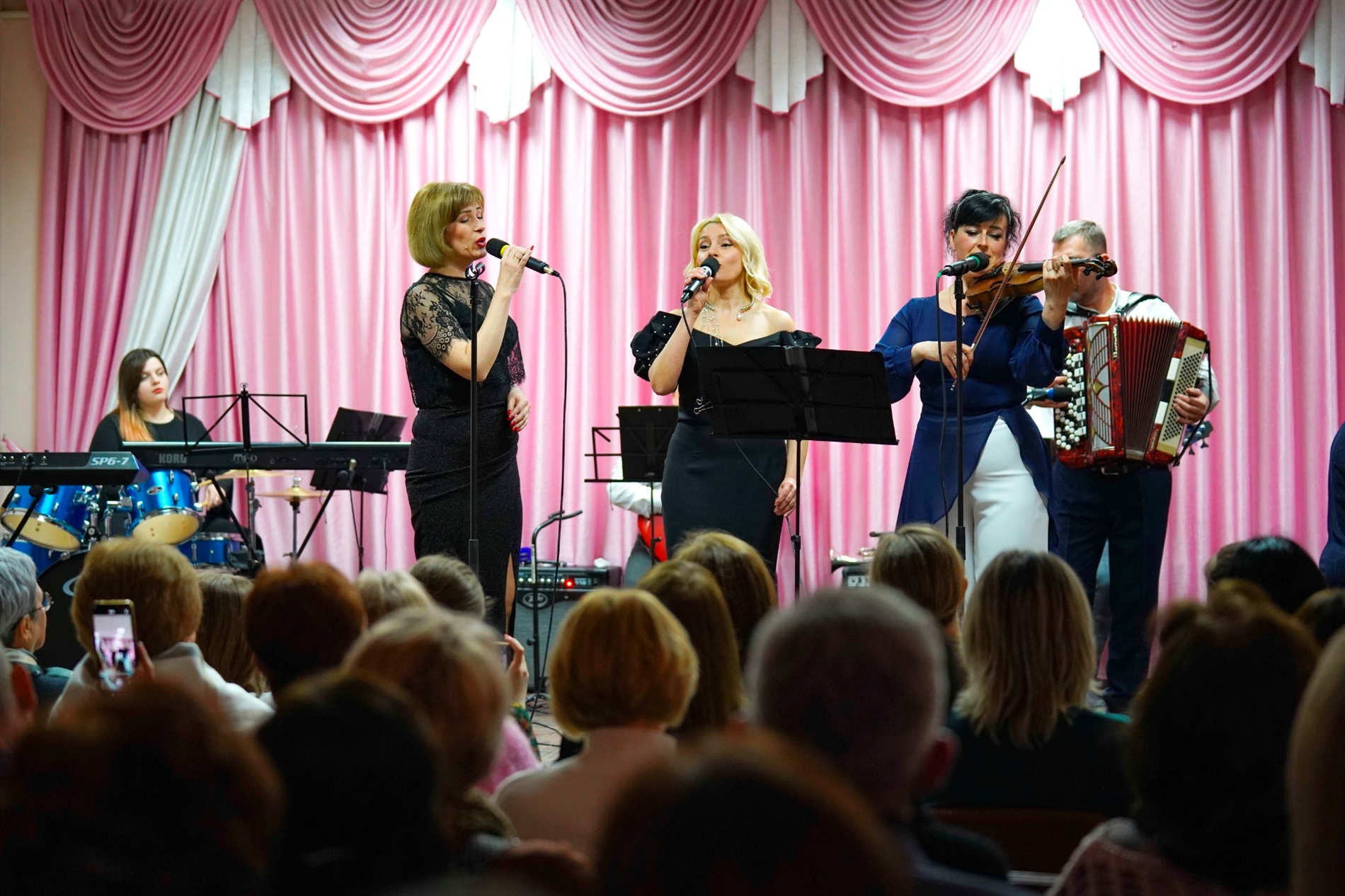 У Барській музичній школі відбувся щорічний благодійний концерт