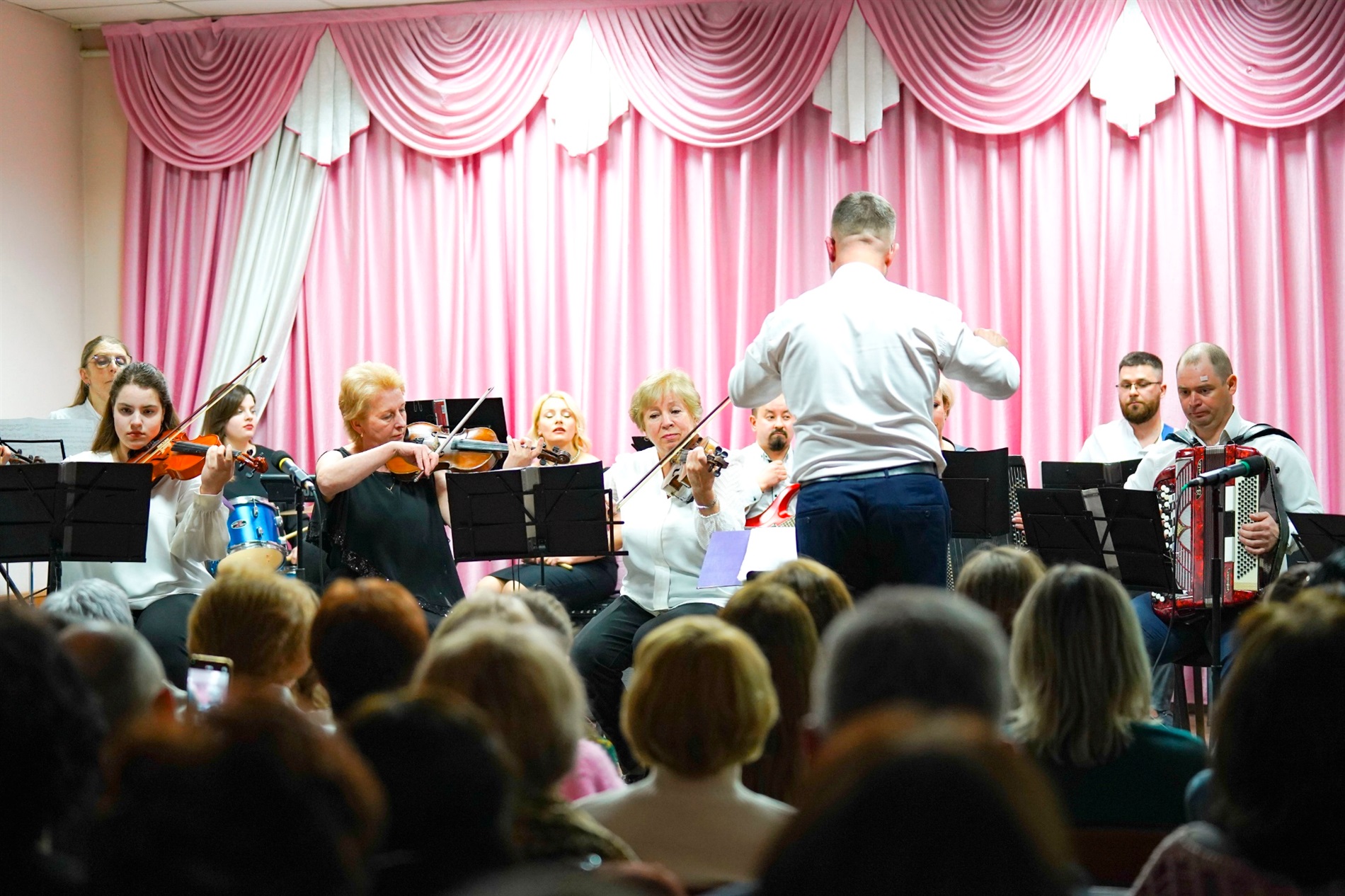 У Барській музичній школі відбувся щорічний благодійний концерт