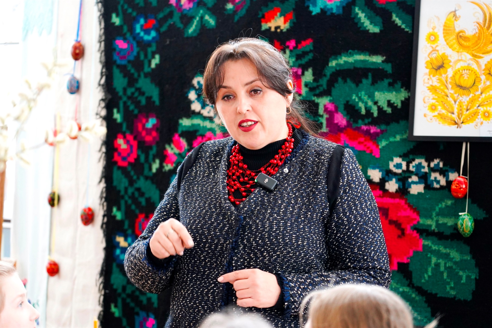 Писанки і перший досвід: у Барському музеї провели великодній майстер-класи для дітей