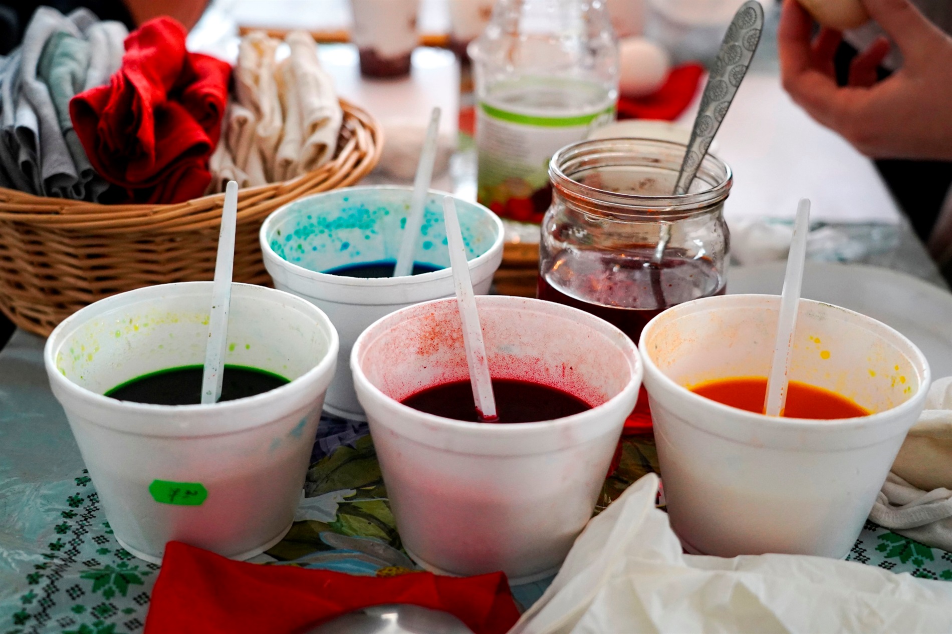 Писанки і перший досвід: у Барському музеї провели великодній майстер-класи для дітей