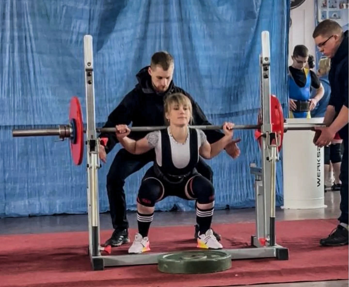 Перемоги барських спортсменів: чемпіонка з пауерліфтингу та призери з боротьби