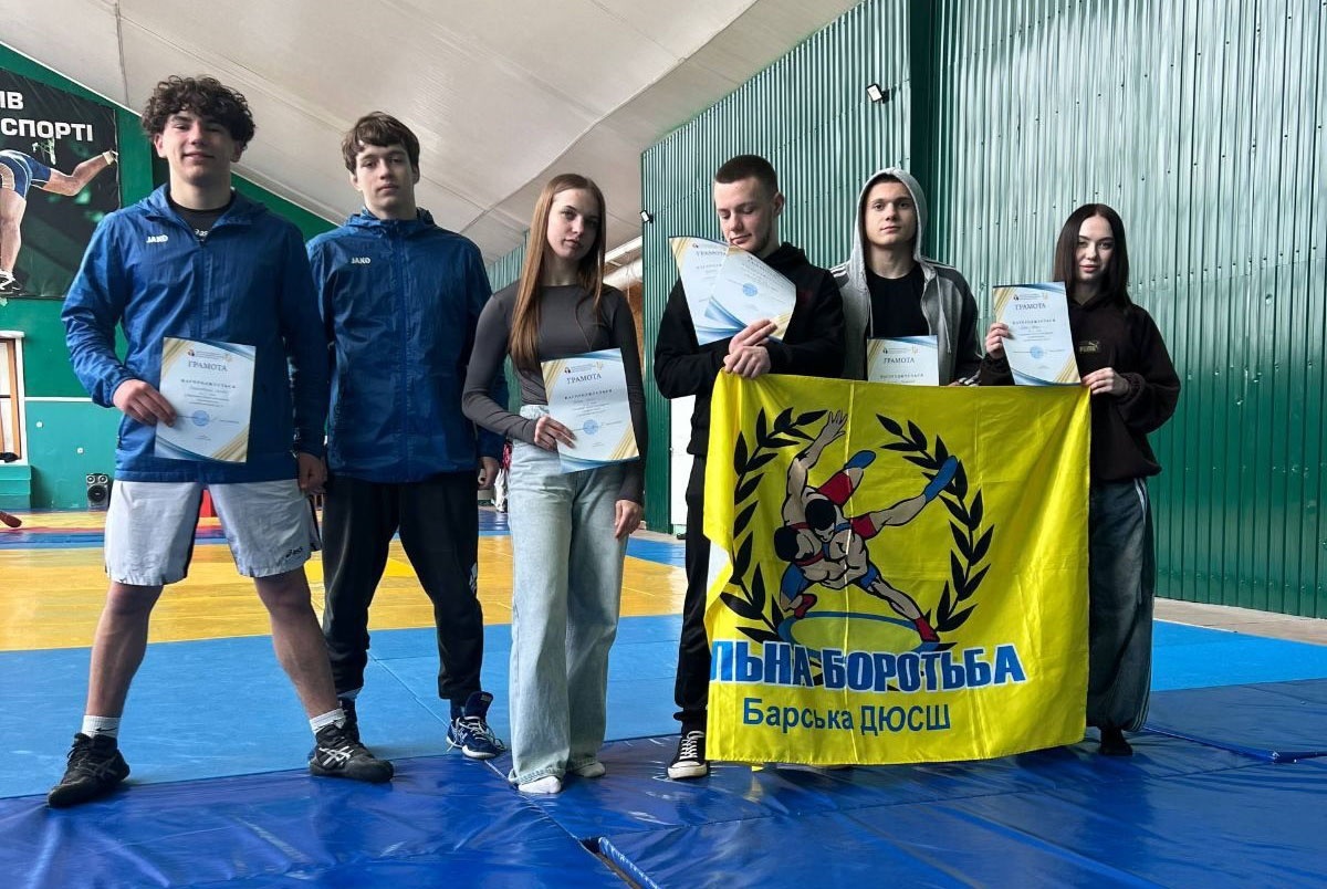Перемоги барських спортсменів: чемпіонка з пауерліфтингу та призери з боротьби