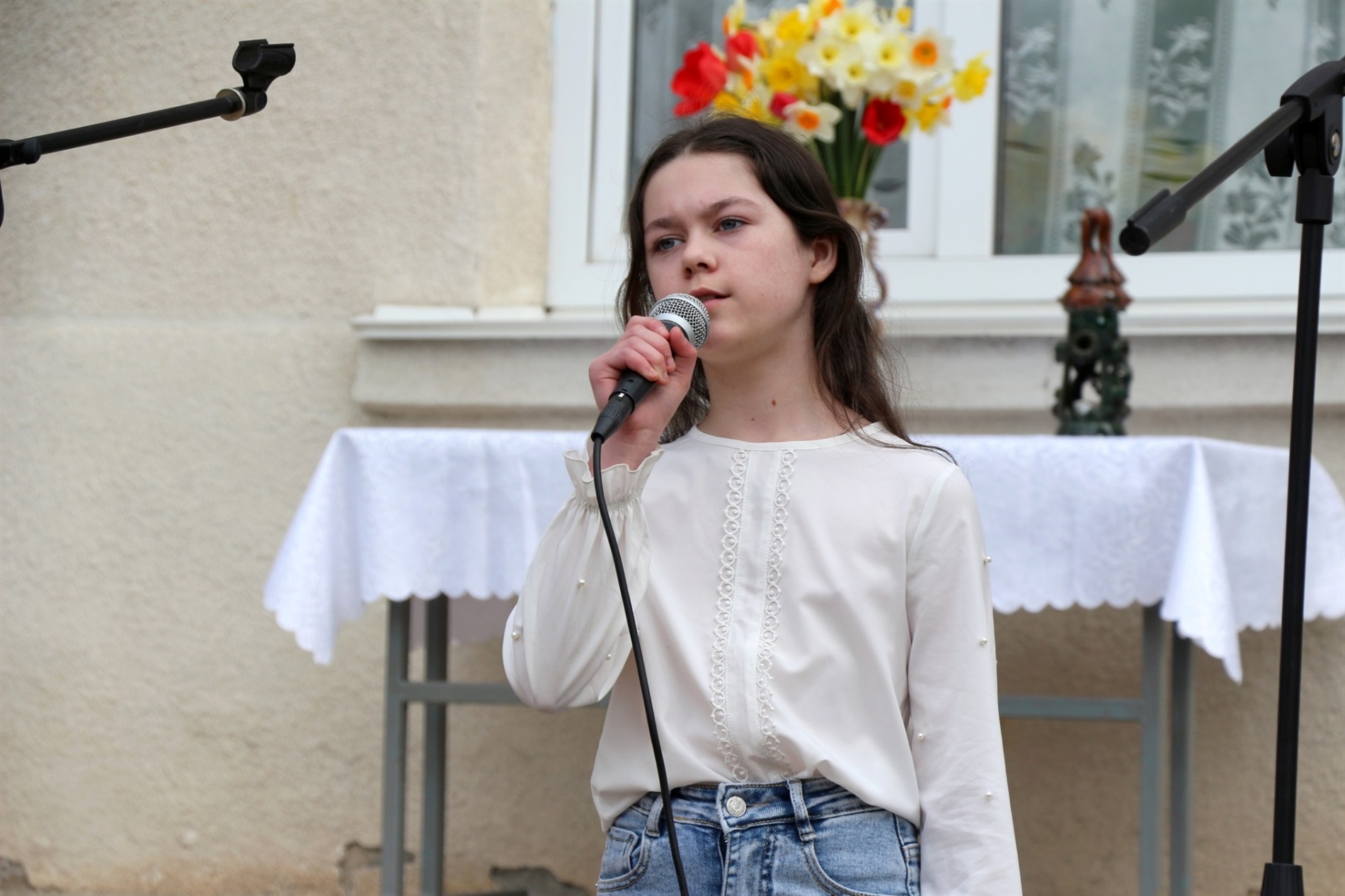 В с. Терешки відкрили меморіальну дошку пам'яті захиснику та Герою Роману Верещаку