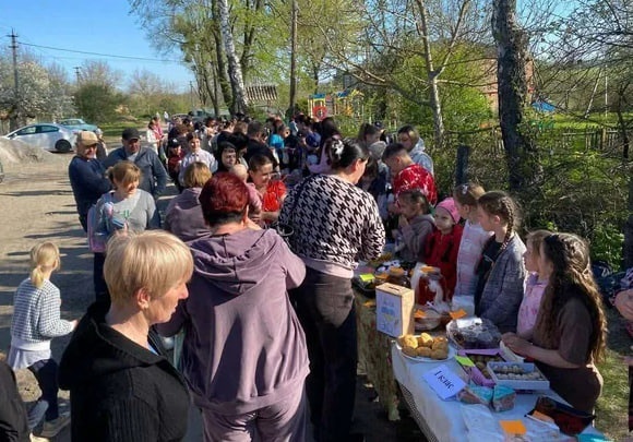 У Луко-Барській гімназії на благодійному ярмарку зібрали понад 22 тисячі гривень для ЗСУ