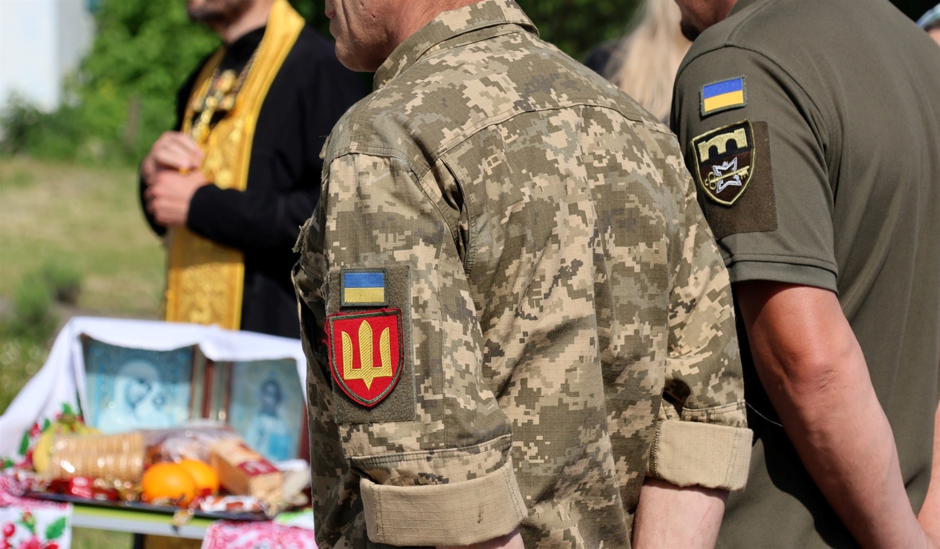У Мальчівцях Барської громади відкрили Алею Слави загиблим Захисникам