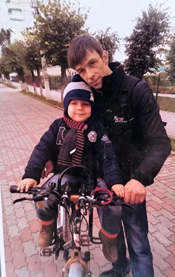 Пам'яті Героя: яким був барчанин Віталій Волошин із позивним «Філософ»