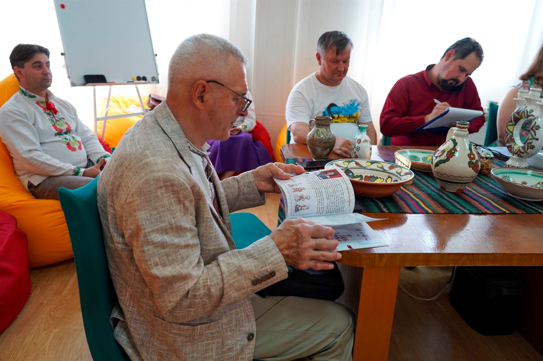«Закохати в історію міста»: у Барі створюють перший аудіогід історичними локаціями