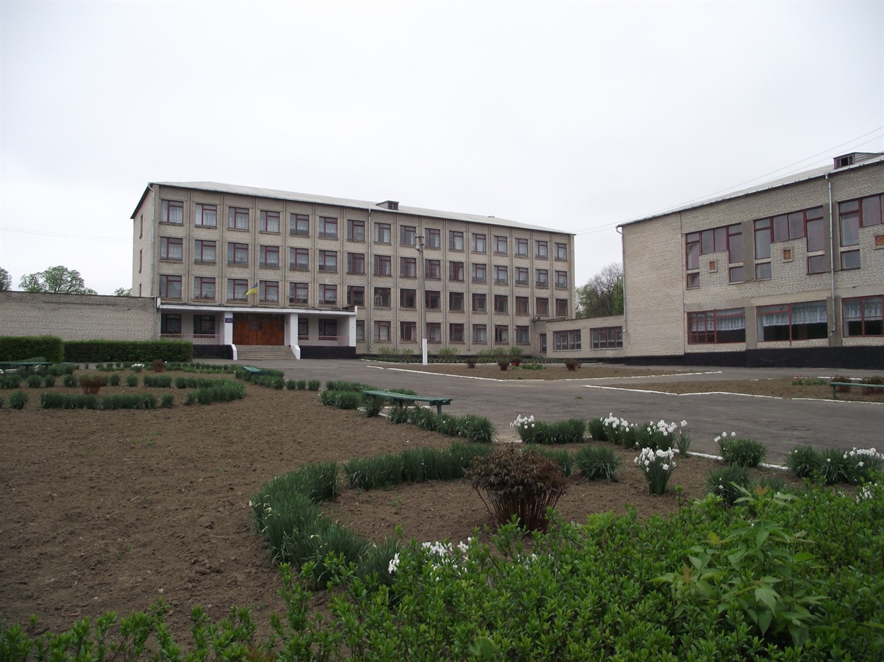 Куди вступити у Барській громаді у 2026 р.: коледжі та ліцеї, спеціальності, умови й терміни вступу