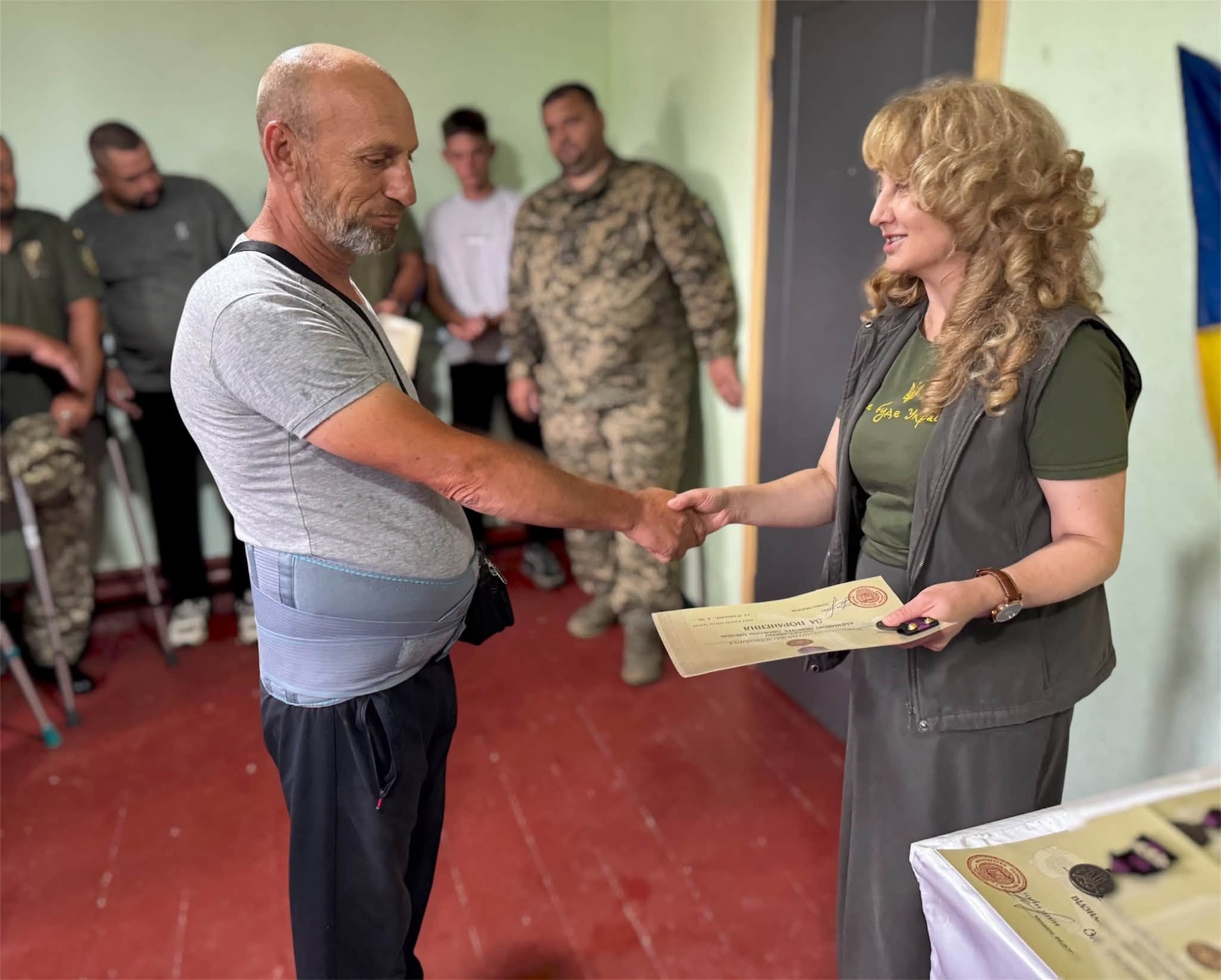 Військових із Барської громади відзначили нагородами після поранень на війні