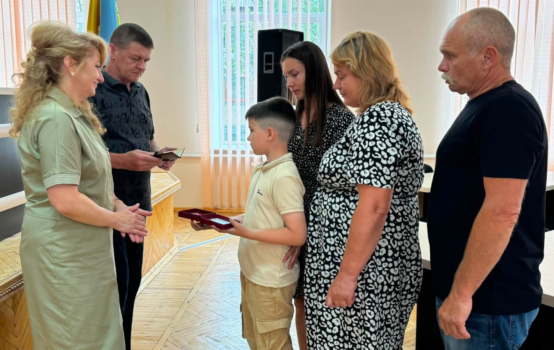 Родинам трьох полеглих Героїв із Барської громади вручили державні нагороди