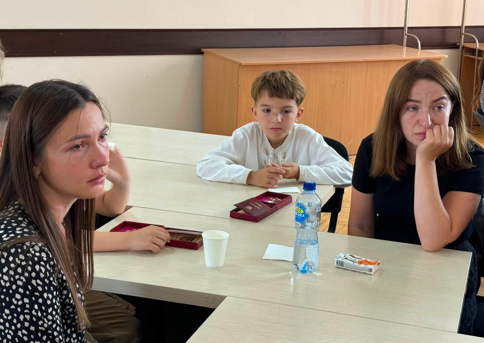 Родинам трьох полеглих Героїв із Барської громади вручили державні нагороди