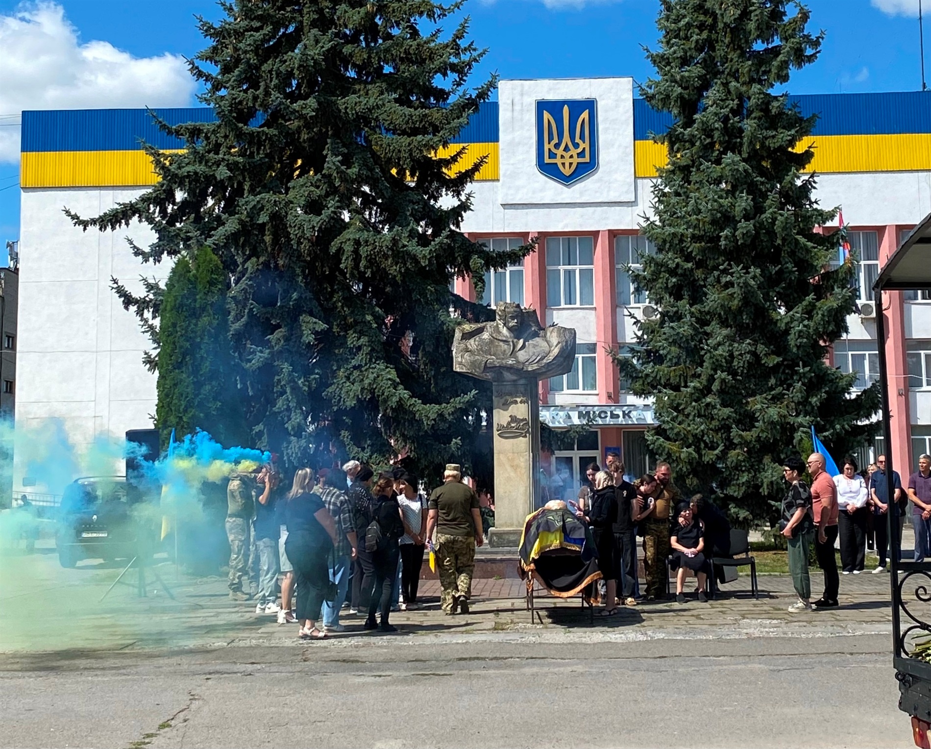 Барська громада попрощалася із захисником Олексієм Гордецьким (Качуром) з м. Бар