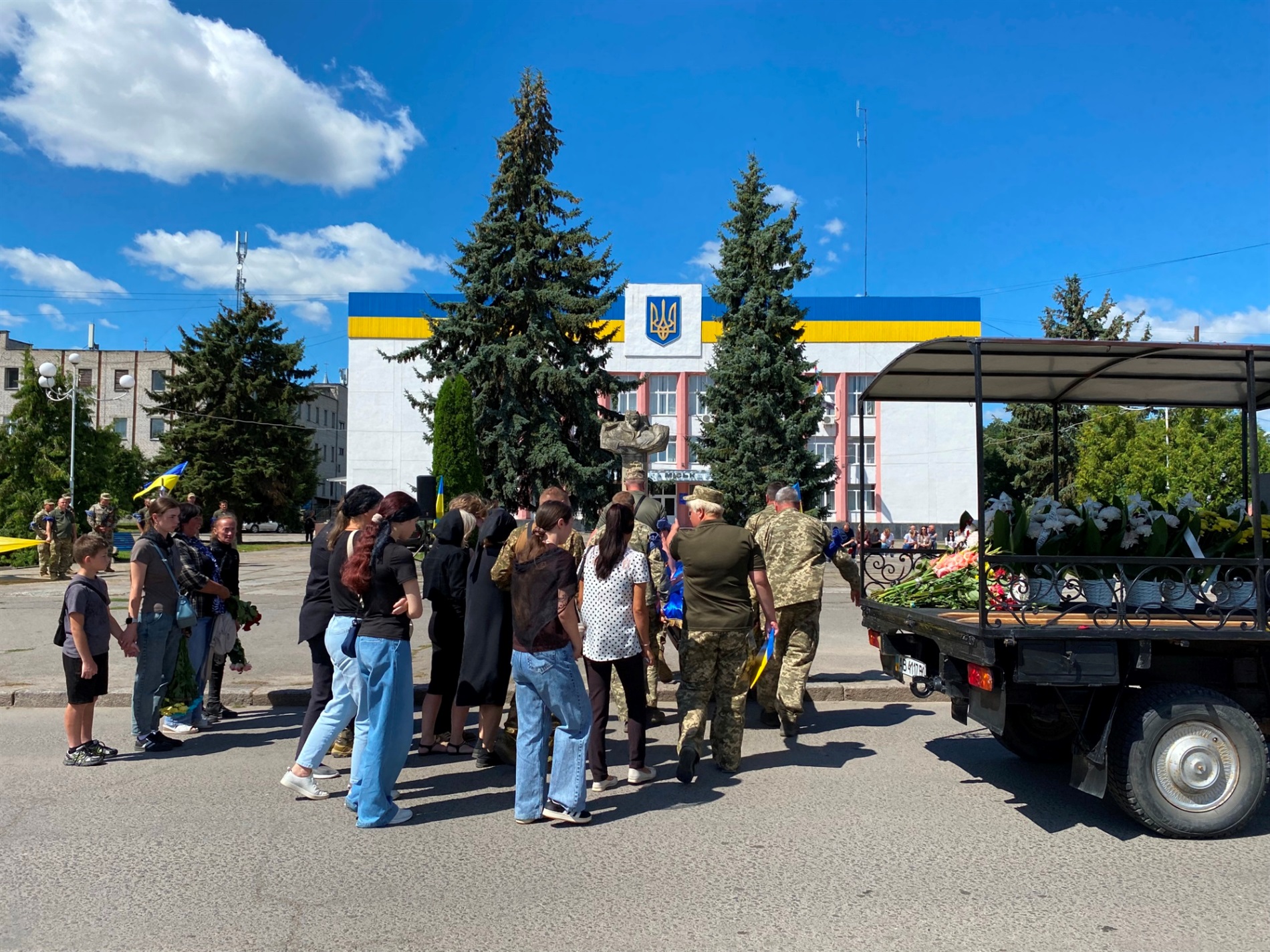 Барська громада попрощалася із захисником Олексієм Гордецьким (Качуром) з м. Бар