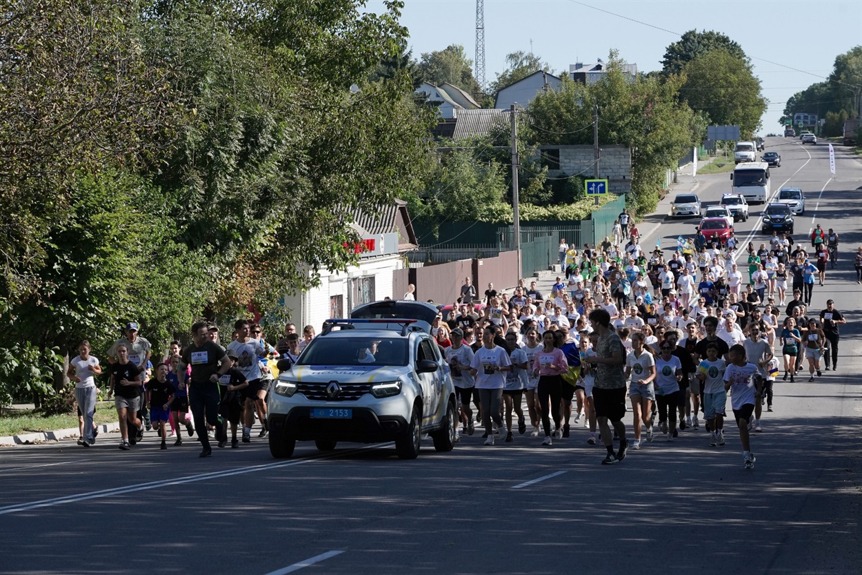 У Барі розпочали реєстрацію на забіг «Шаную воїнів, біжу за Героїв України»