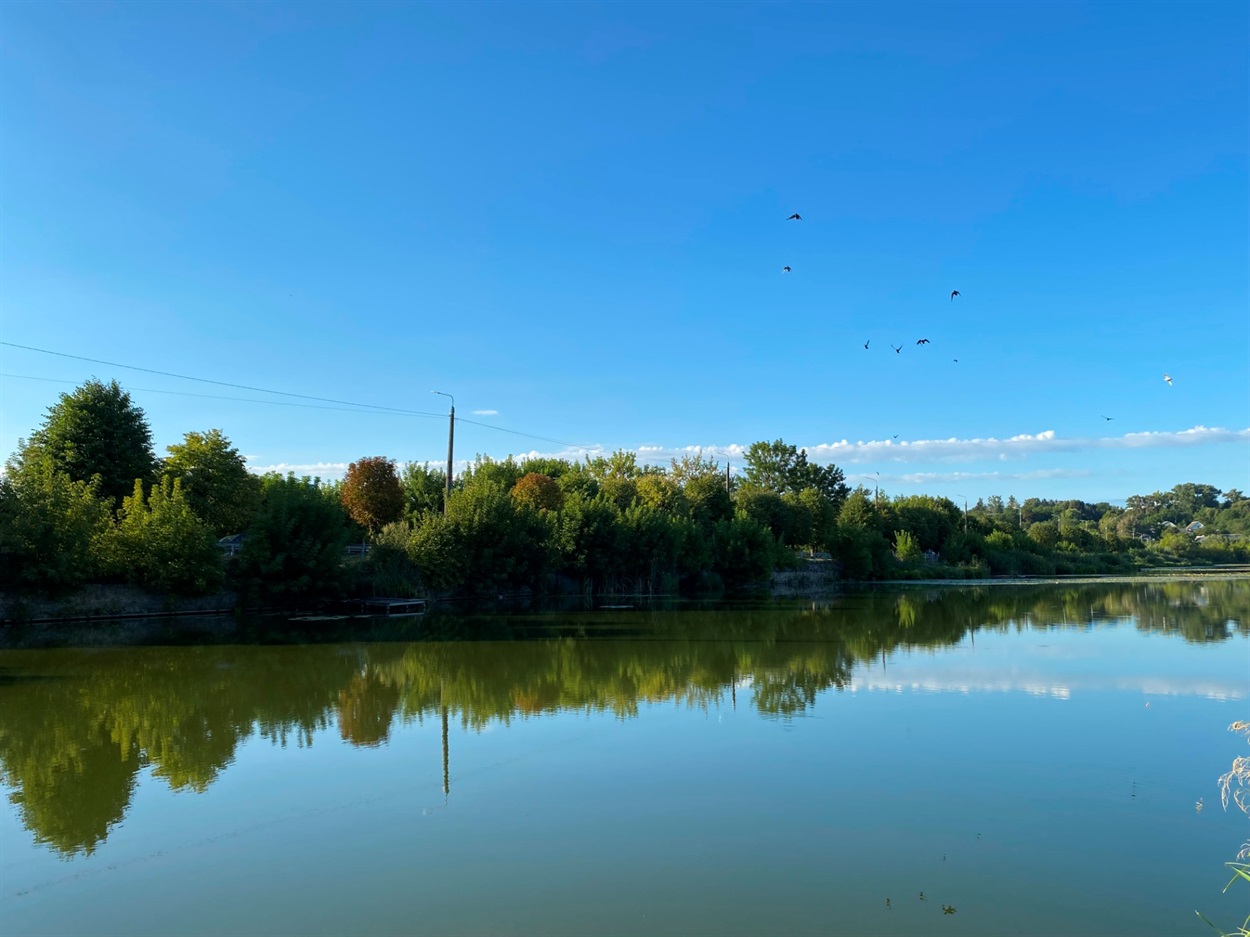 Рів на світанку: ранковий фоторепортаж з Бару